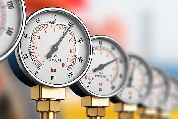 Sanitary pressure gauges