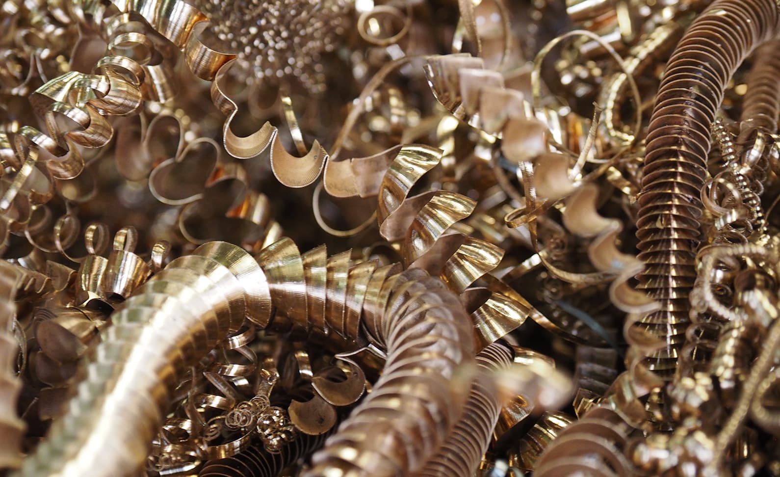 Metal chips and swarf from machining